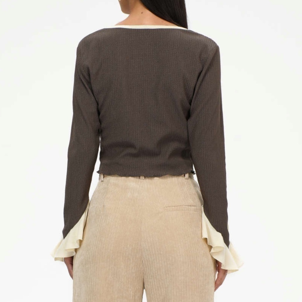 CIDER Lace Up Ruffle Blouse - Picture 3 of 8